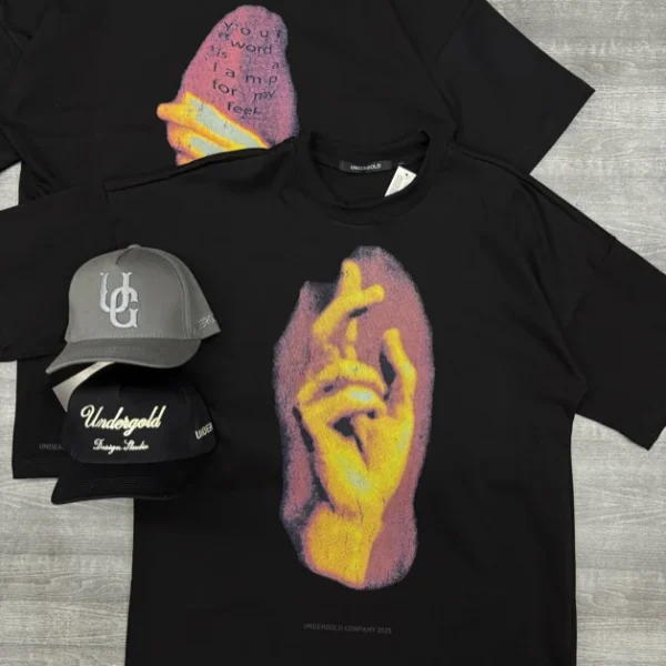 Camisa con estampado UND